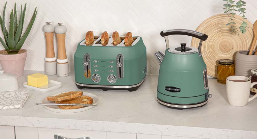 Mineral Green kettle and toaster