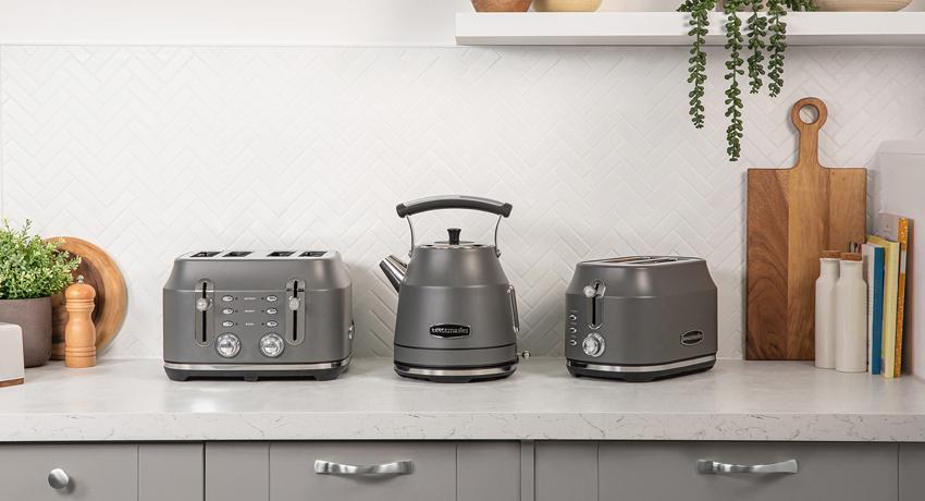 grey kettle and toaster