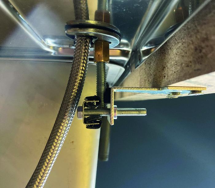 Tap Stabilising Bracket 